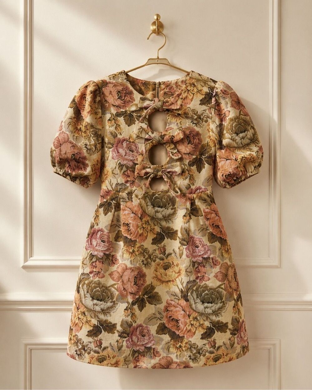 NWOT Jacqui the Label floral tapestry babydoll mini dress, $158 Sz XS